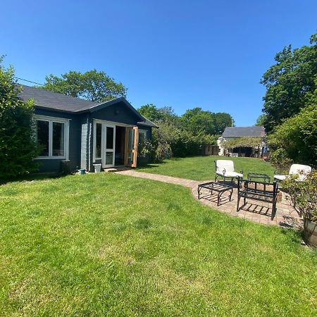 Modern Summerhouse Lymington Exterior photo